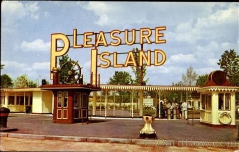 pleasure island wakefield|pleasure island massachusetts amusement park.